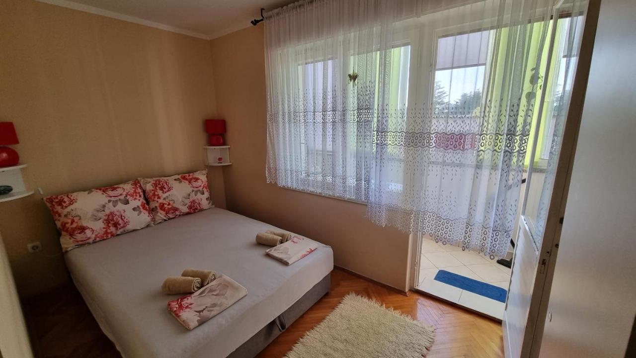 Apartman Ori ウマグ エクステリア 写真