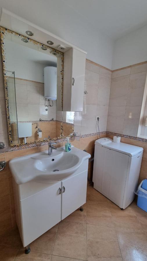 Apartman Ori ウマグ エクステリア 写真