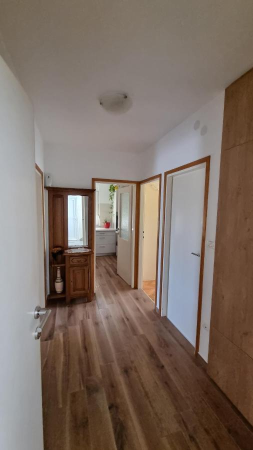 Apartman Ori ウマグ エクステリア 写真